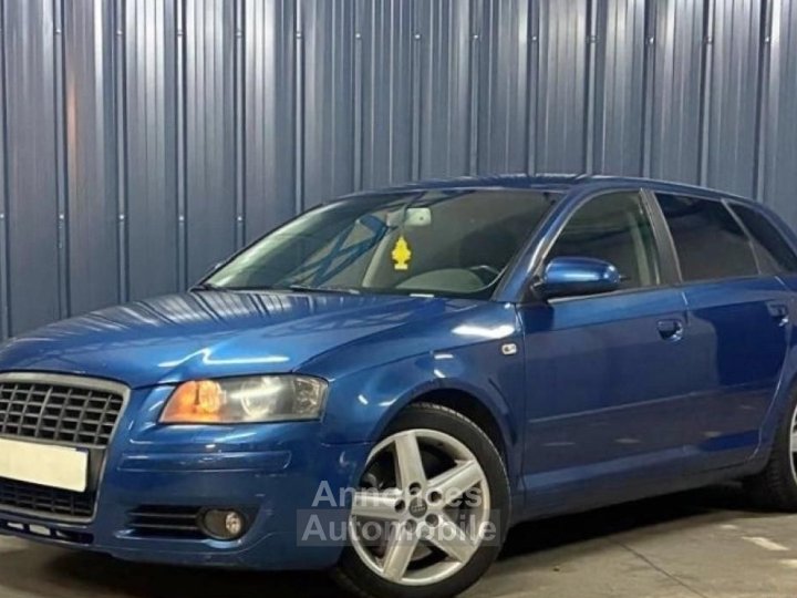 Audi A3 32 250 AMBITION LUXE QUATTRO S-TRONIC BVA Garantie 6 mois Radar de recul X&eacute;non - 3