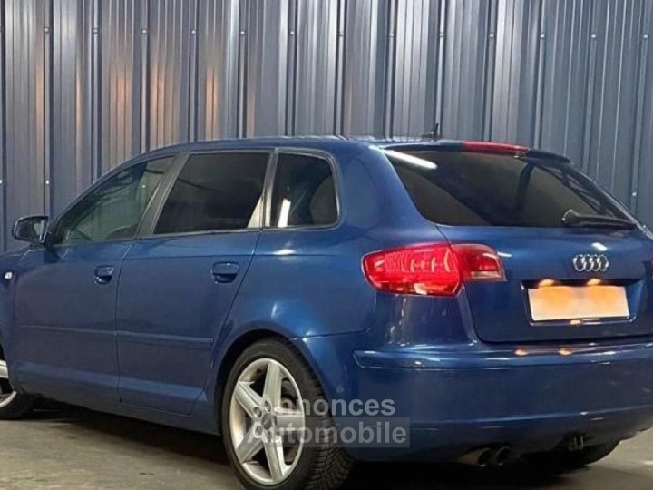Audi A3 32 250 AMBITION LUXE QUATTRO S-TRONIC BVA Garantie 6 mois Radar de recul X&eacute;non - 4