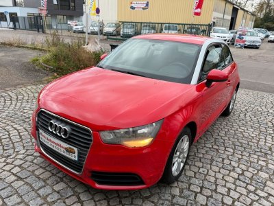 Audi A1 I 3 Portes 12 TFSI 85 cv-2010   - 1