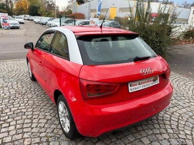 Audi A1 I 3 Portes 12 TFSI 85 cv-2010   - 3