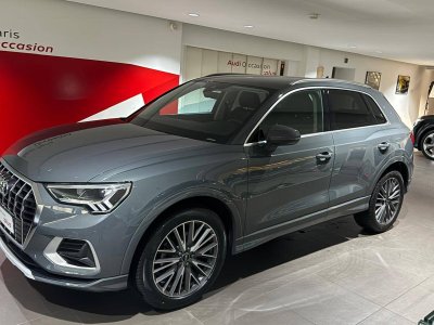 Audi Q3 35 TFSI 150 ch S tronic 7 Design Luxe   - 1