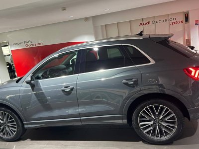 Audi Q3 35 TFSI 150 ch S tronic 7 Design Luxe   - 3