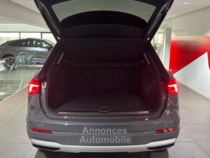 Audi Q3 35 TFSI 150 ch S tronic 7 Design Luxe - 14