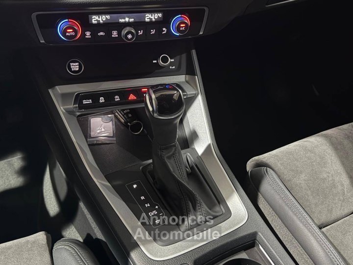 Audi Q3 35 TFSI 150 ch S tronic 7 Design Luxe - 21