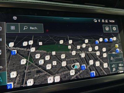 Audi Q3 35 TFSI 150 ch S tronic 7 Design Luxe   - 24