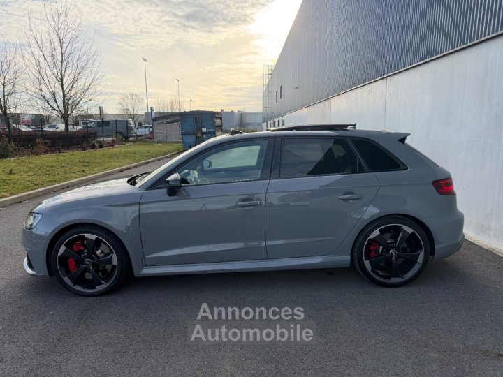 Audi RS3 SPORTBACK 25 TFSI 367cv Quattro S tronic 7 - Suivi /Toit Ouvrant / Cam&eacute;ra de Recul / Si&egrave;ges Chauffants / CarPlay - - 2