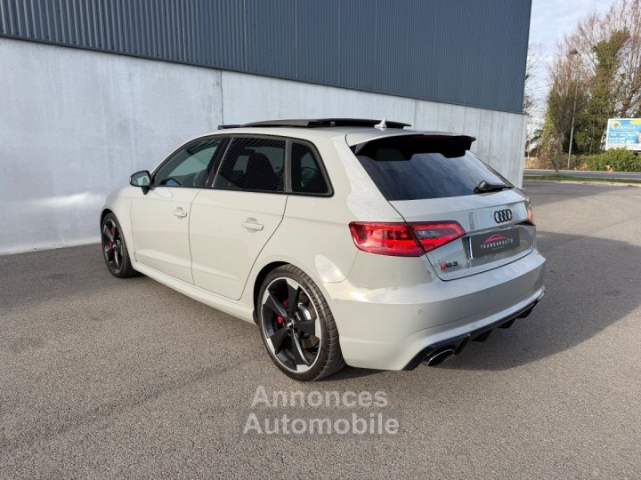 Audi RS3 SPORTBACK 25 TFSI 367cv Quattro S tronic 7 - Suivi /Toit Ouvrant / Cam&eacute;ra de Recul / Si&egrave;ges Chauffants / CarPlay - - 3