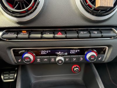 Audi RS3 SPORTBACK 25 TFSI 367cv Quattro S tronic 7 - Suivi /Toit Ouvrant / Cam&eacute;ra de Recul / Si&egrave;ges Chauffants / CarPlay -   - 23