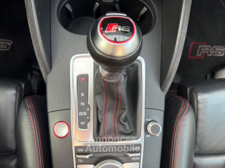 Audi RS3 SPORTBACK 25 TFSI 367cv Quattro S tronic 7 - Suivi /Toit Ouvrant / Cam&eacute;ra de Recul / Si&egrave;ges Chauffants / CarPlay - - 24