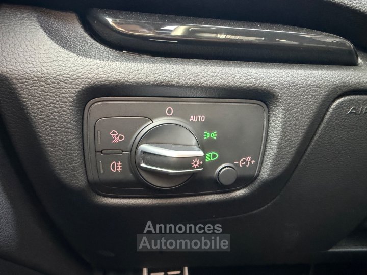 Audi RS3 SPORTBACK 25 TFSI 367cv Quattro S tronic 7 - Suivi /Toit Ouvrant / Cam&eacute;ra de Recul / Si&egrave;ges Chauffants / CarPlay - - 33