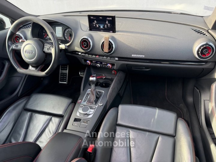 Audi RS3 SPORTBACK 25 TFSI 367cv Quattro S tronic 7 - Suivi /Toit Ouvrant / Cam&eacute;ra de Recul / Si&egrave;ges Chauffants / CarPlay - - 40