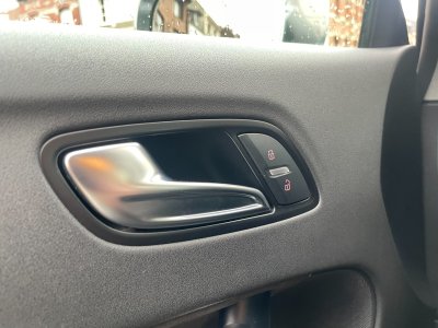 Audi TTS COUPE 20 TFSI 272 Quattro / ENTRETIEN COMPLET   - 34