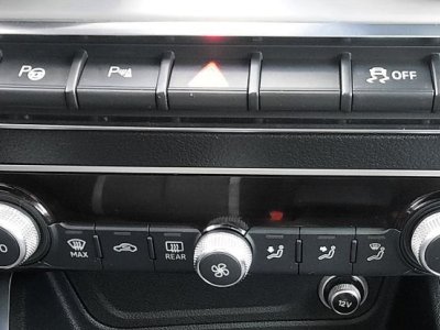 Audi Q2 35 TFSI SPORT ADVANCED S tronic 7 150CH   - 17