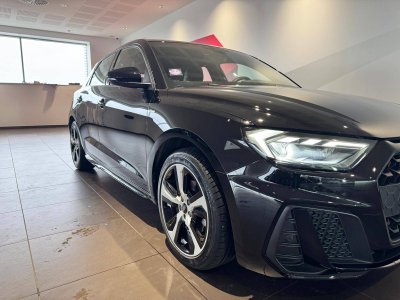 Audi A1 Sportback 30 TFSI 116 ch S tronic 7 S Line   - 4