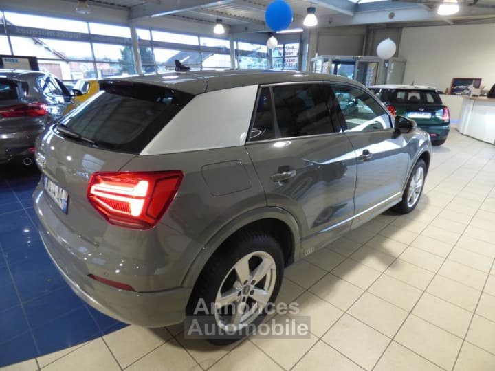 Audi Q2 30 TDI 116 S tronic 7 Sport - 3