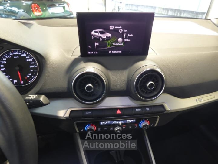 Audi Q2 30 TDI 116 S tronic 7 Sport - 17