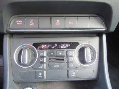 Audi Q3 20 tdi quattro sline 184 cv   - 14