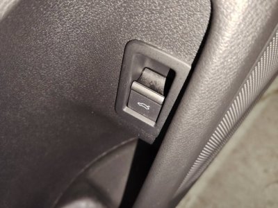 Audi A4 V 14 TFSI 150ch Design Luxe S tronic 7   - 18