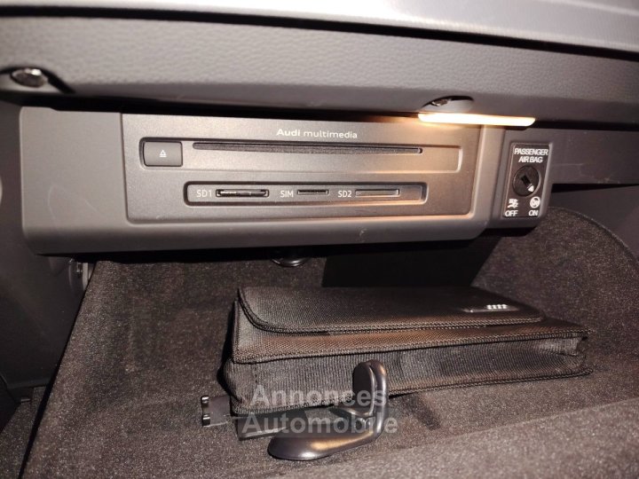 Audi A4 V 14 TFSI 150ch Design Luxe S tronic 7 - 24