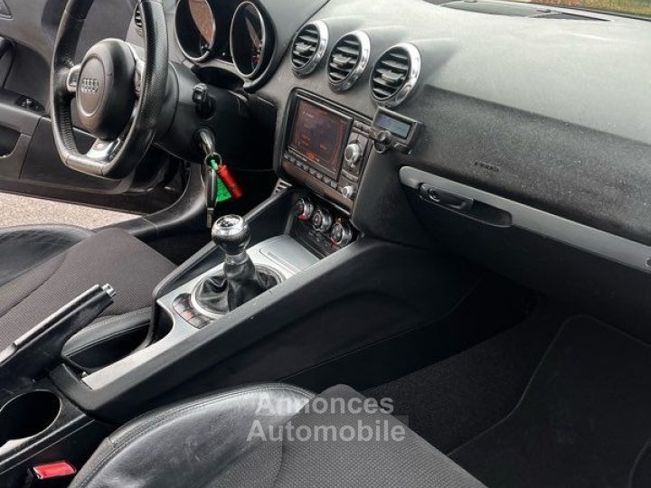 Audi TT 20 TDI 170 cv S LINE - 10