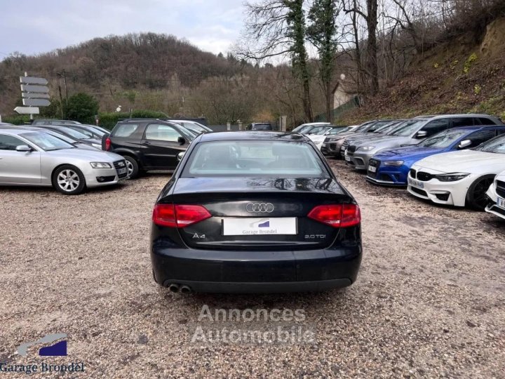 Audi A4 20 TDi 143cv Ambiente - 8