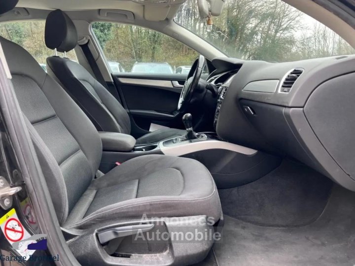 Audi A4 20 TDi 143cv Ambiente - 14