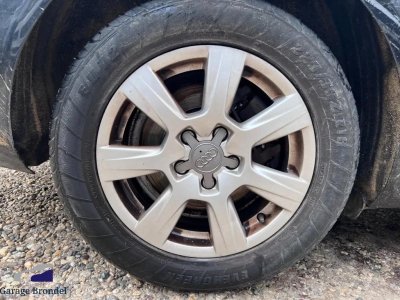 Audi A4 20 TDi 143cv Ambiente   - 18