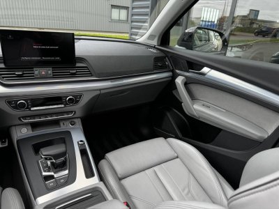 Audi Q5 II 40 TDI 204ch Avus quattro S tronic 7   - 13