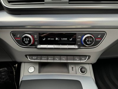 Audi Q5 II 40 TDI 204ch Avus quattro S tronic 7   - 36