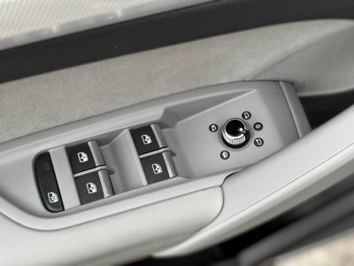 Audi Q5 II 40 TDI 204ch Avus quattro S tronic 7   - 44