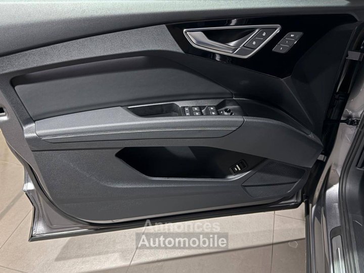 Audi Q4 E-Tron 40 204 ch 82 kWh S line - 12