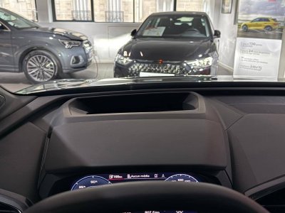 Audi Q4 E-Tron 40 204 ch 82 kWh S line   - 16