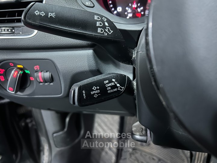 Audi Q3 20 TDI Ultra 150 ch Midnight Series - 18