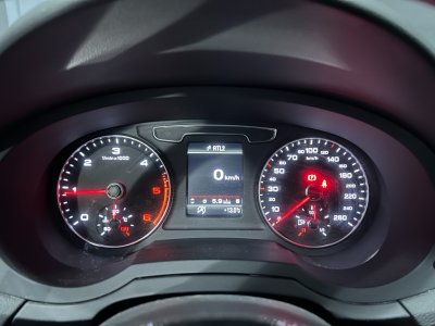 Audi Q3 20 TDI Ultra 150 ch Midnight Series   - 20