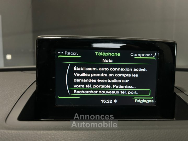 Audi Q3 20 TDI Ultra 150 ch Midnight Series - 23