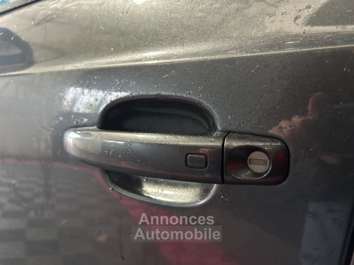 Audi Q3 20 TDI Ultra 150 ch Midnight Series - 31