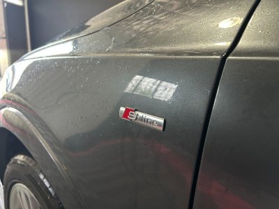 Audi Q3 20 TDI Ultra 150 ch Midnight Series   - 32