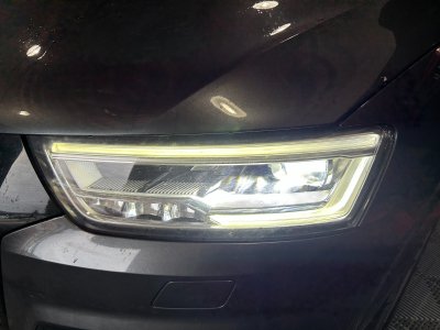 Audi Q3 20 TDI Ultra 150 ch Midnight Series   - 33