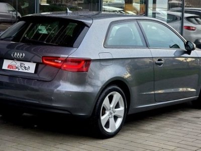 Audi A3 12 TFSI 110CH AMBITION   - 5