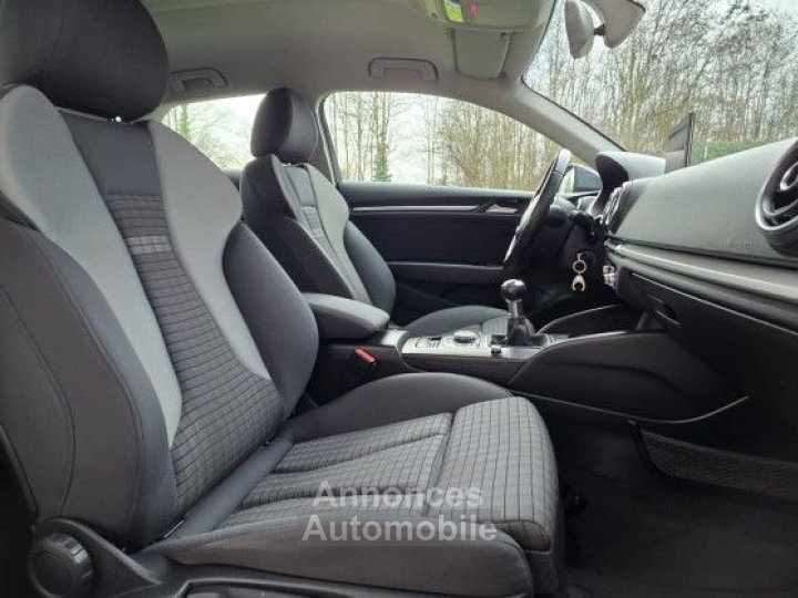 Audi A3 12 TFSI 110CH AMBITION - 13