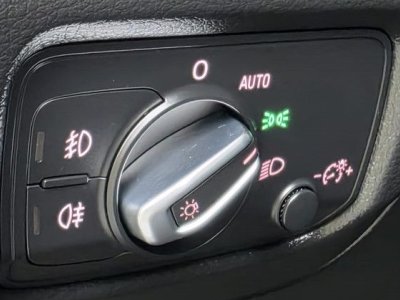 Audi A3 12 TFSI 110CH AMBITION   - 16