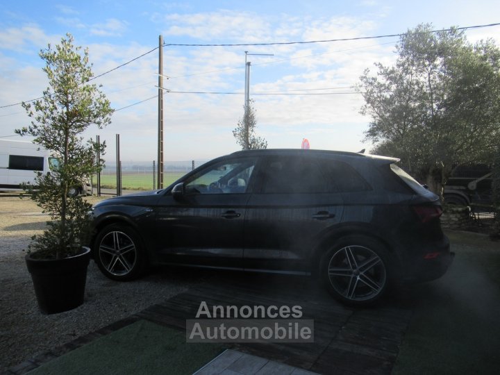 Audi SQ5 30tfsiq 2212 - 5