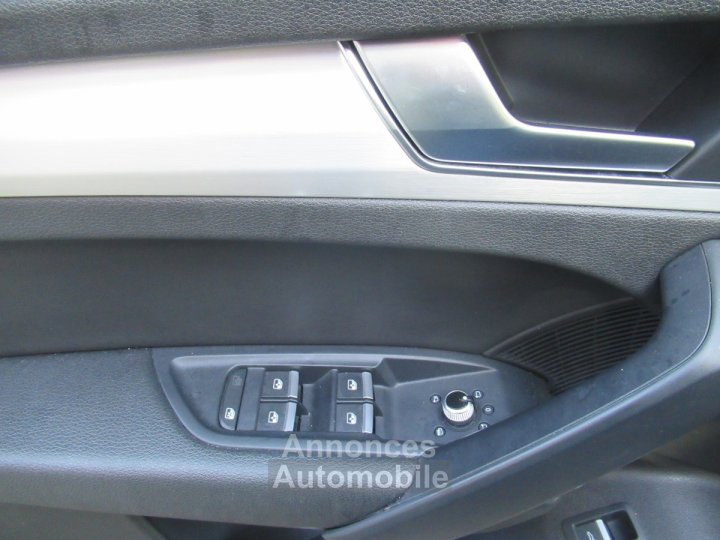 Audi SQ5 30tfsiq 2212 - 11