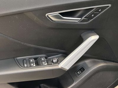 Audi Q2 35 TDI 150 S tronic 7 Quattro Business line   - 4