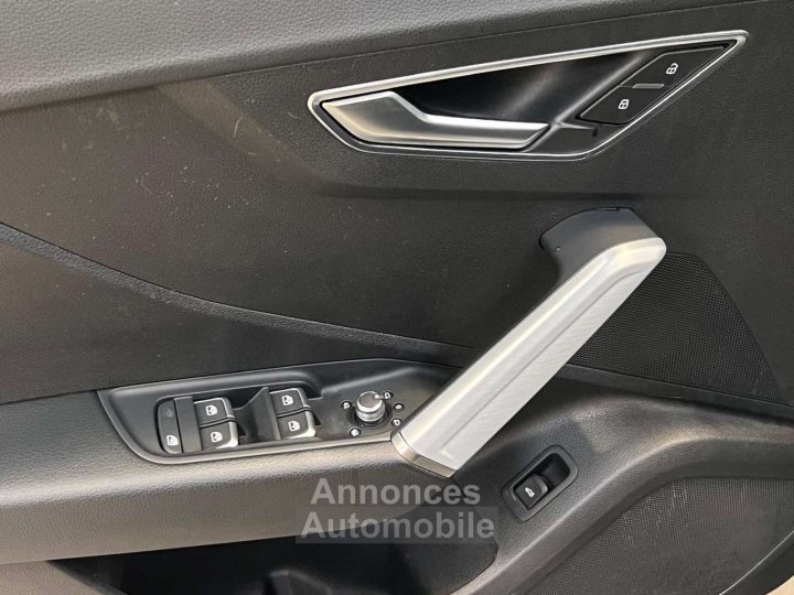 Audi Q2 35 TDI 150 S tronic 7 Quattro Business line - 4