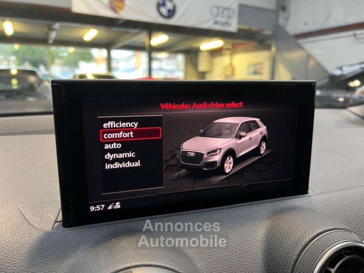 Audi Q2 35 TDI 150 S tronic 7 Quattro Business line - 33