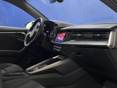 Audi A3 Sportback 30 TFSI 110 CH S-Tronic 7 Design - 16