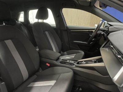 Audi A3 Sportback 30 TFSI 110 CH S-Tronic 7 Design - 17