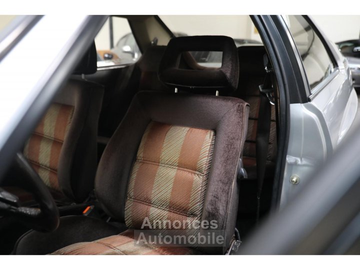 Audi Quattro UR 21 TURBO 200 - 30