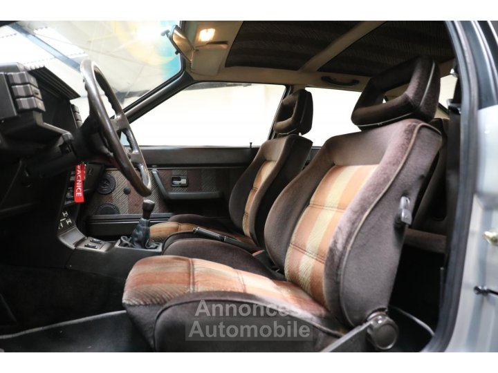 Audi Quattro UR 21 TURBO 200 - 32